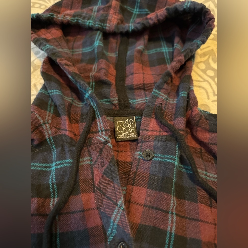 Empyre hooded flannel - Picture 3 of 3